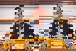 Hun Sen blasts Thai accusations over Cambodian SEA Games, as Thai events falter