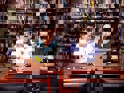 A journey comes full circle as Australian volunteer returns to Laos to mentor young clinicians