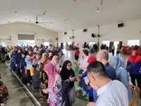 Timely aid for single mothers, cancer patients, dialysis patients in Ayer Hitam