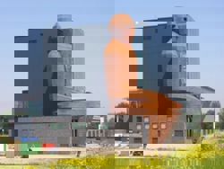 QuickCheck: Is there a museum where you can explore the human body from the inside?