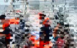 Vietnam and Malaysia team up to save sailors in distress off Malaysian waters