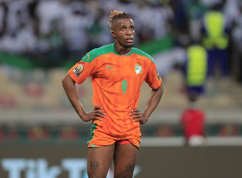 Soccer-Zaha gets surprise Ivory Coast recall for Cup of Nations