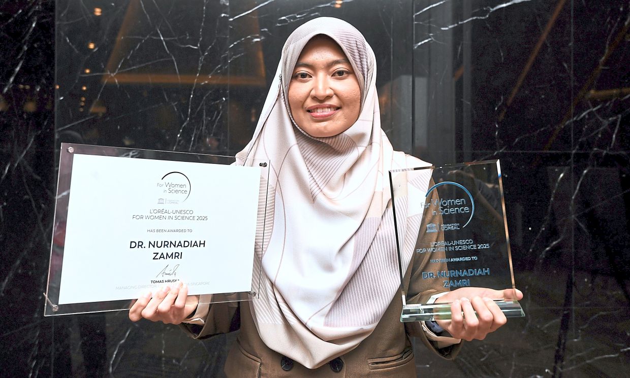Nurnadiah's research is on developing an AI mental health chatbot for Malaysian workplace settings.