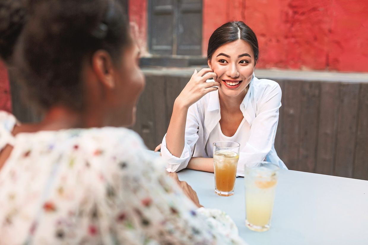 How to handle talkaholics and what you can do to balance the conversation better