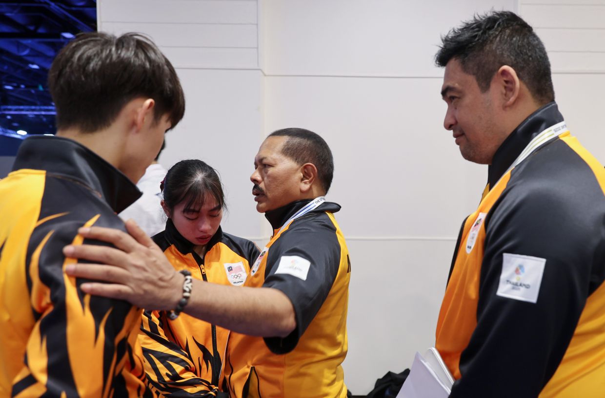 Bias judging drama as gold-medal hopefuls Humaira-Jason crash out in poomsae quarters