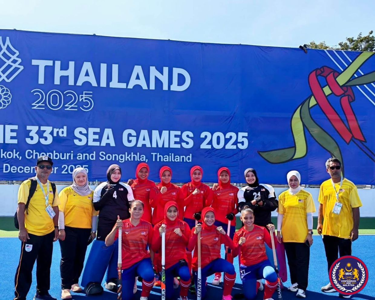 Thai blitz leaves Malaysia with women hockey 5s silver