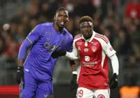 Soccer-France's Pogba partners with professional camel racing team