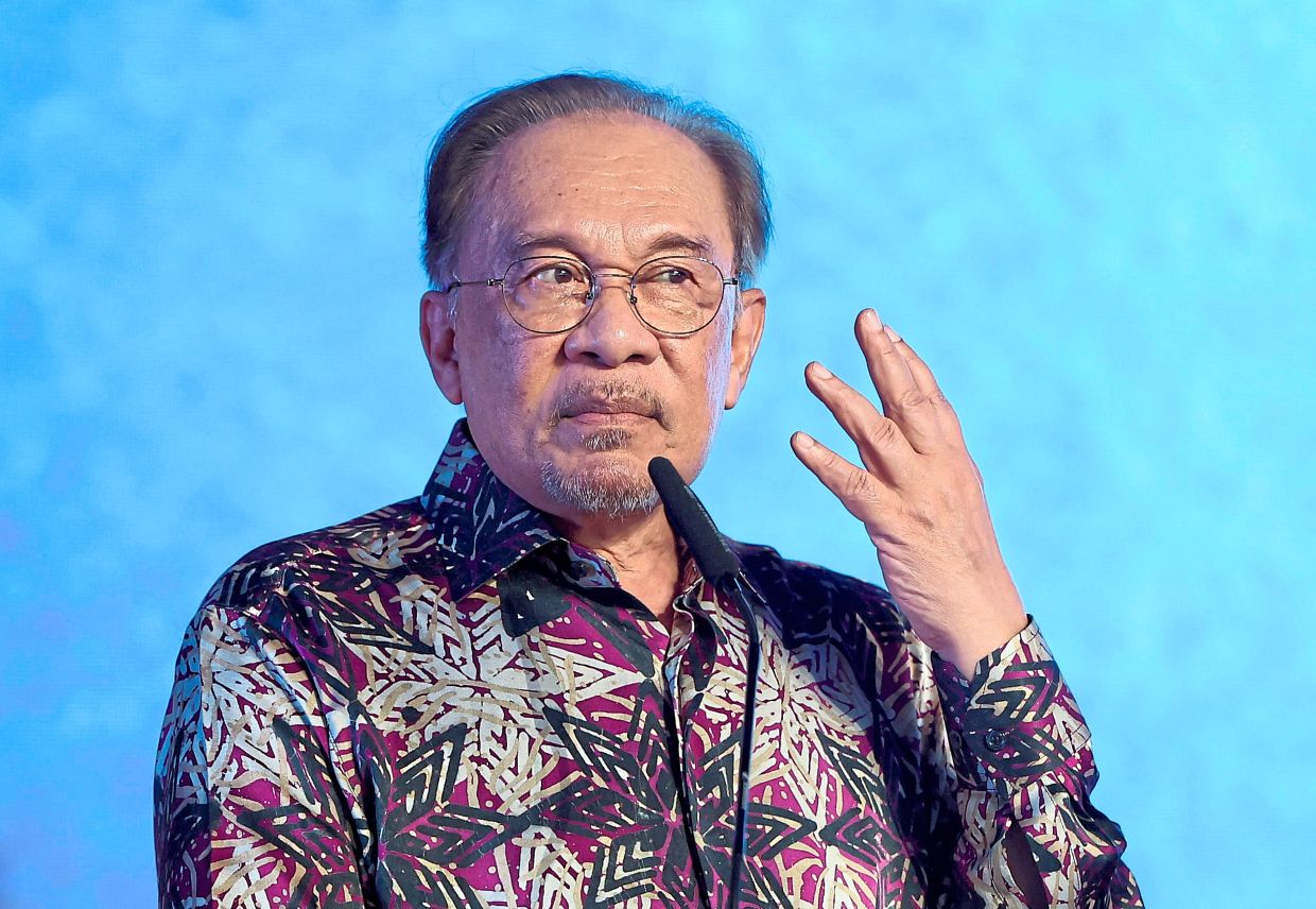 Malaysia continues to mediate Thai-Cambodia conflict