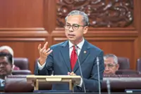 Govt to review dress code after police report incident