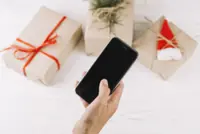 Smartphone on your kid’s Christmas list? How to know when they’re ready.