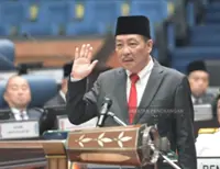 Hajiji leads swearing-in of Sabah assemblymen