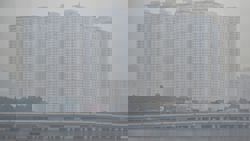 Vietnam's capital chokes through week of toxic smog