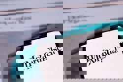 J.P. Morgan harnesses blockchain for debt issuance amid digital asset adoption boost