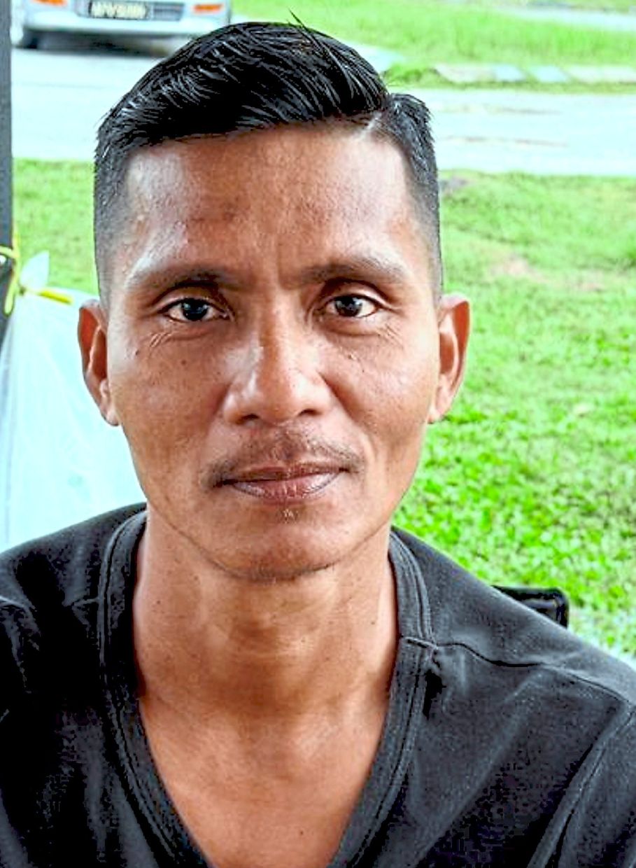 Nik Hassan suggests opening the toilets during the day so people do not have to go to the petrol station.