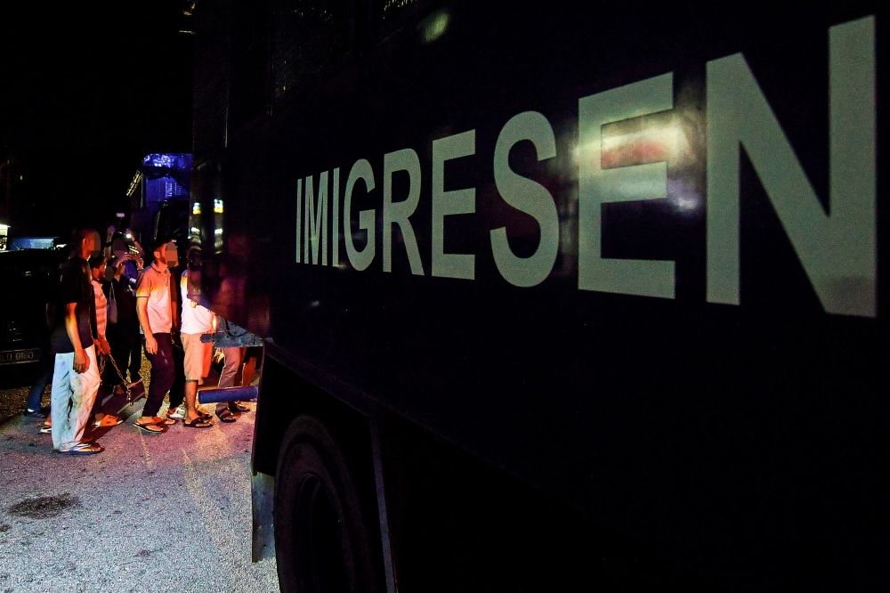 Ops Kutip: Immigration detains 31 undocumented migrants at Masjid Jamek