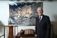 Robert Ho, Hong Kong journalist, philanthropist and devout Buddhist, dies at 93