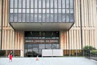 Brazil holds interest rate at 15%