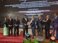 Social media platforms, users both have responsibility to curb racial, derogatory discourse online, says Fahmi