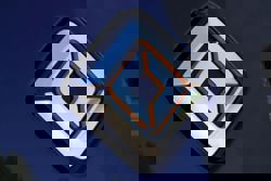 Rivian debuts custom self-driving chip, $2,500 driver-assistance package