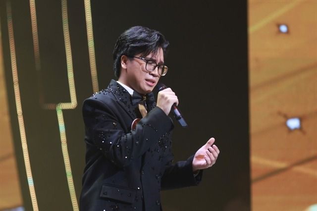 Vu Tan Dat won the second prize in the Chamber music category.