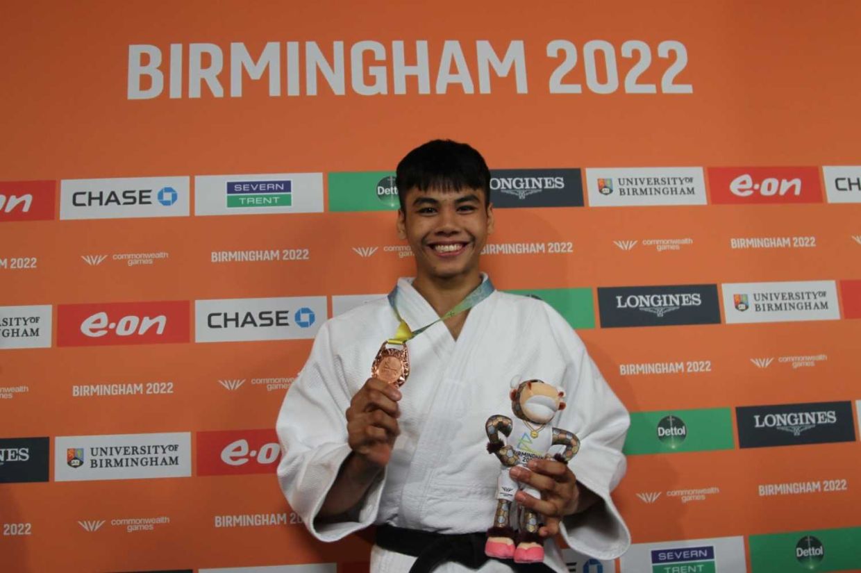 Young star Amir lands judo's first gold for Malaysia at SEA Games