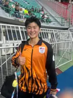 Jing Xuan smashes national record to win javelin silver