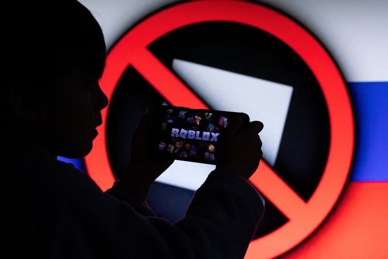Russian ban on Roblox gaming platform sparks rare protest