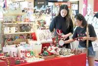 Personal gifting takes hold