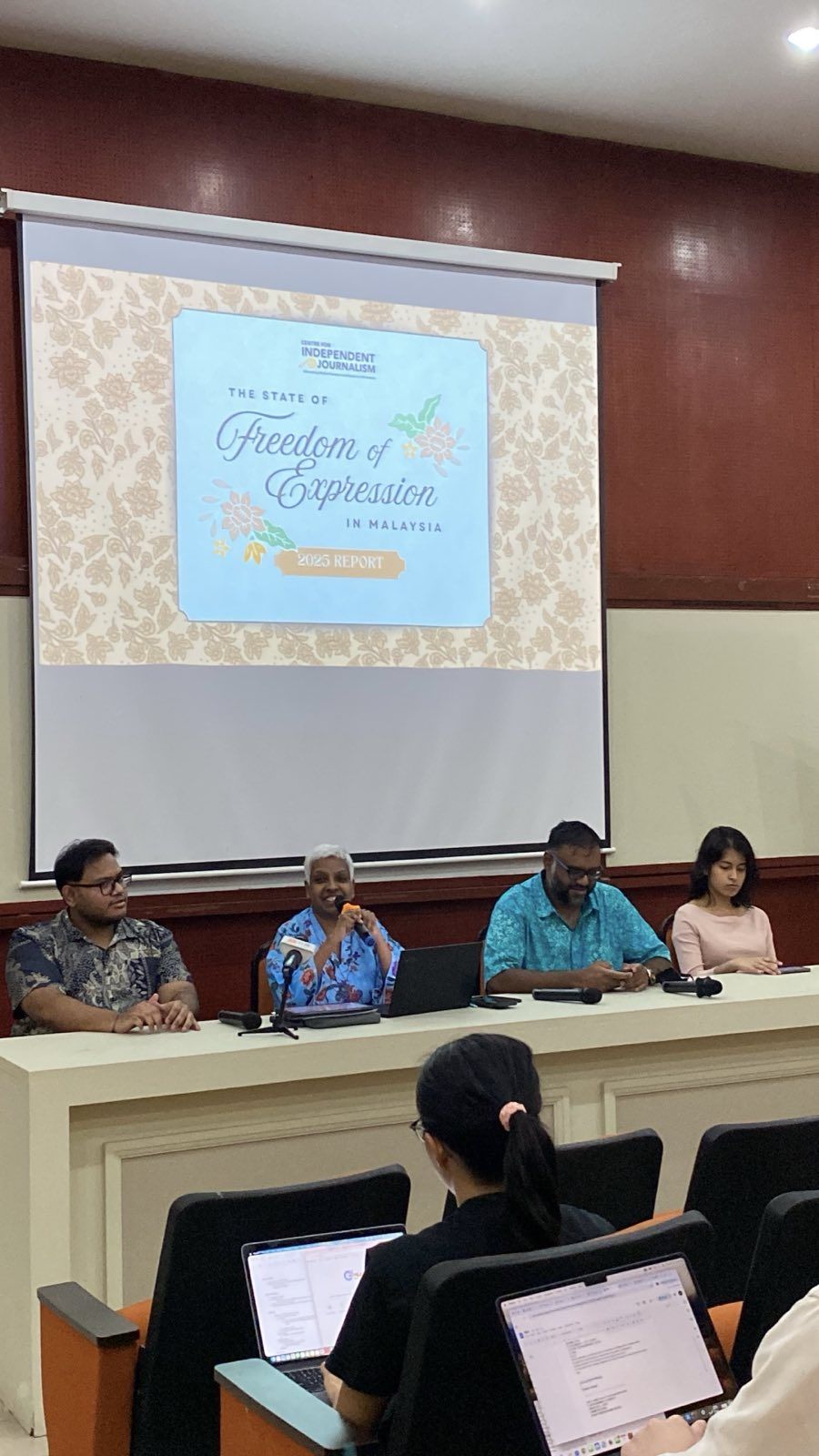 Wathshlah (second from left) speaking at the launch of the report on the recent Human Rights Day.CIJ calls for comprehensive, rights-based amendments to restrictive laws on freedom of expression in the country.
