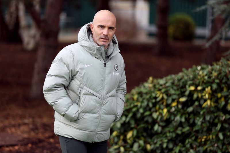 Soccer-Maresca declines to clarify "worst 48 hours" comment, focuses on Cardiff