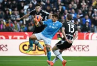 Soccer-Napoli lose 1-0 at Udinese and miss chance to go top