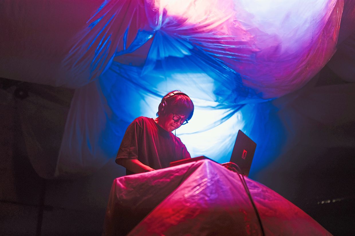 Euseng Seto, after a busy year in audiovisual arts, welcomes Tekka for shining a spotlight on the experimental music and arts community. Photo: Euseng Seto