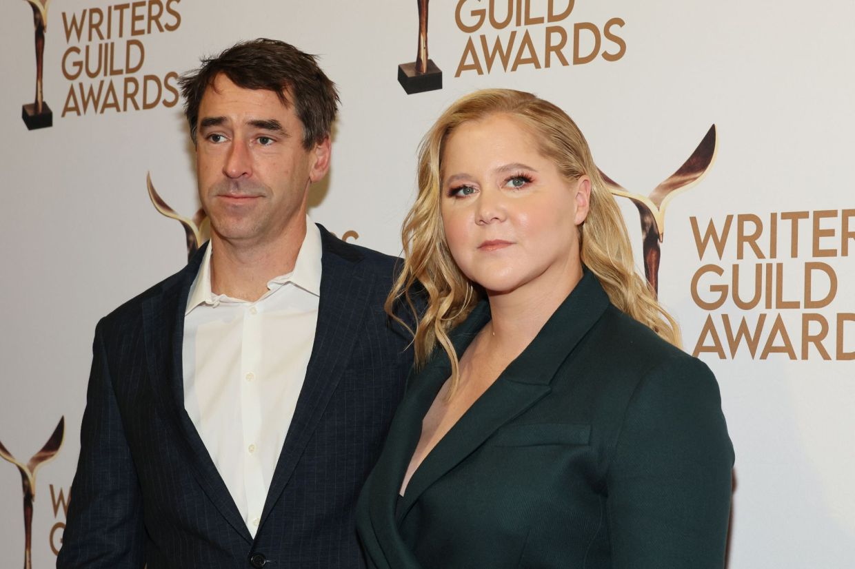 Amy Schumer announces divorce from husband Chris Fischer