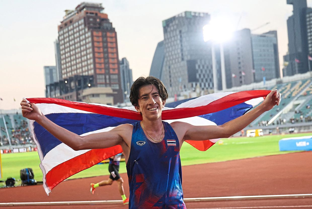 Humbling debut for Kristian but Kieran stands tall with treble