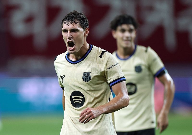 Soccer-Christensen and Rashford on target as Barcelona beat Guadalajara in Copa del Rey