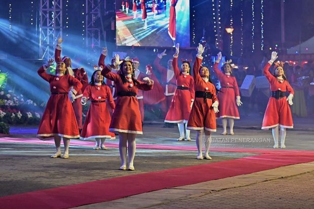 Dances mark the launch of the Sabah Christmas Celebrations 2025 in Kota KInabalu.