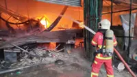 Firefighter injured while battling supermarket blaze in Johor Baru