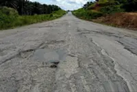 Sabah to use 'cold mix' for road pothole repairs