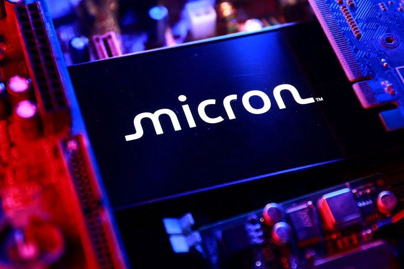 Micron forecasts blowout earnings on booming AI market, shares rise 7%