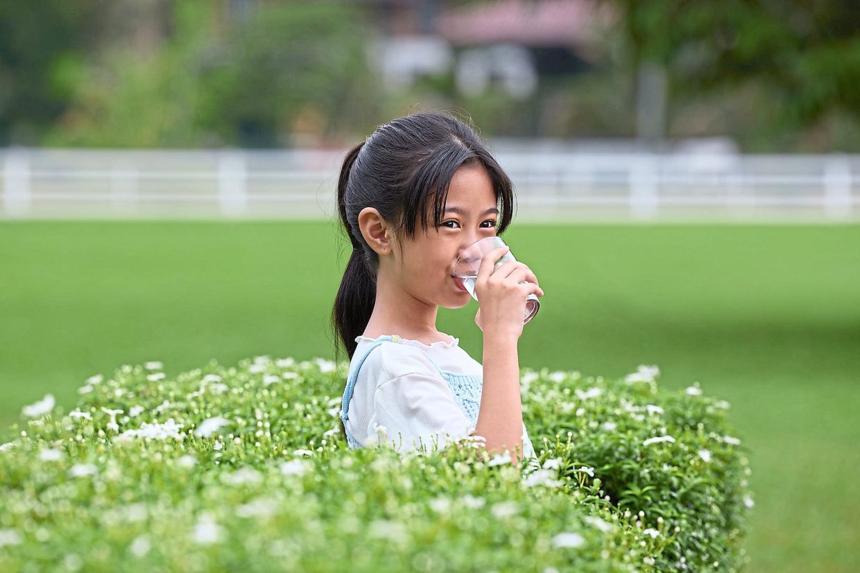 Air Selangor supplies clean and safe treated water to over 9.62 million consumers across Selangor, Kuala Lumpur and Putrajaya.