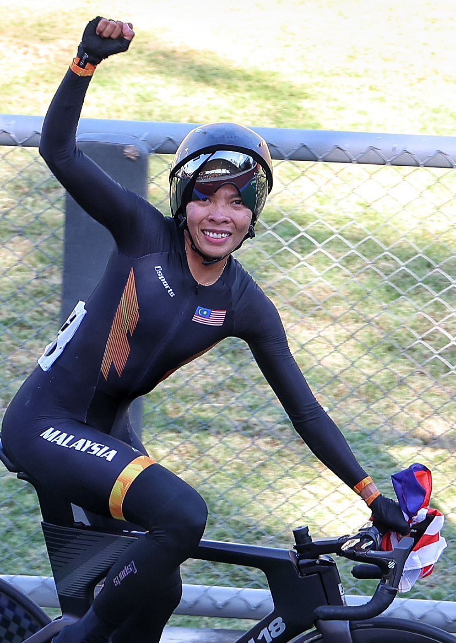 Track cyclist Aisyah rides to shock gold