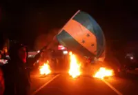 US demands that Honduras proceed immediately with stalled election count