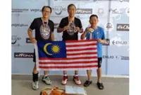 Veterans smash their way to victory in Sawasdee Cup