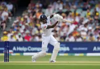 Cricket-Head century crushes England's hopes as Australia eye Ashes win