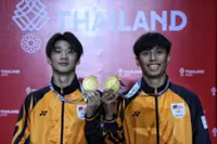 Debutants Rui Jie-Nurqayyum splash to gold in diving synchro