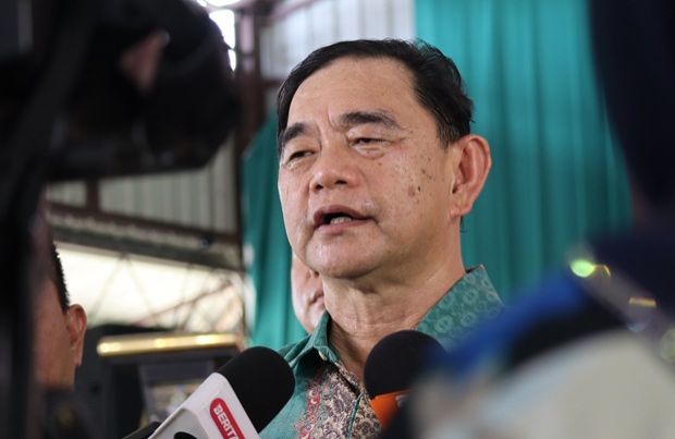 Hundreds of rural schools in Sabah still lack internet access, says state education minister