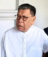 Abu Sahid granted passport to send daughter to UK university