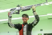 Shooter smashes Games record to claim gold, dedicates win to late father