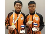 Cheers for chess with silver