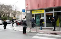 Italy sells digital payment unit PagoPA to Poste, state mint for up to 500 million euros